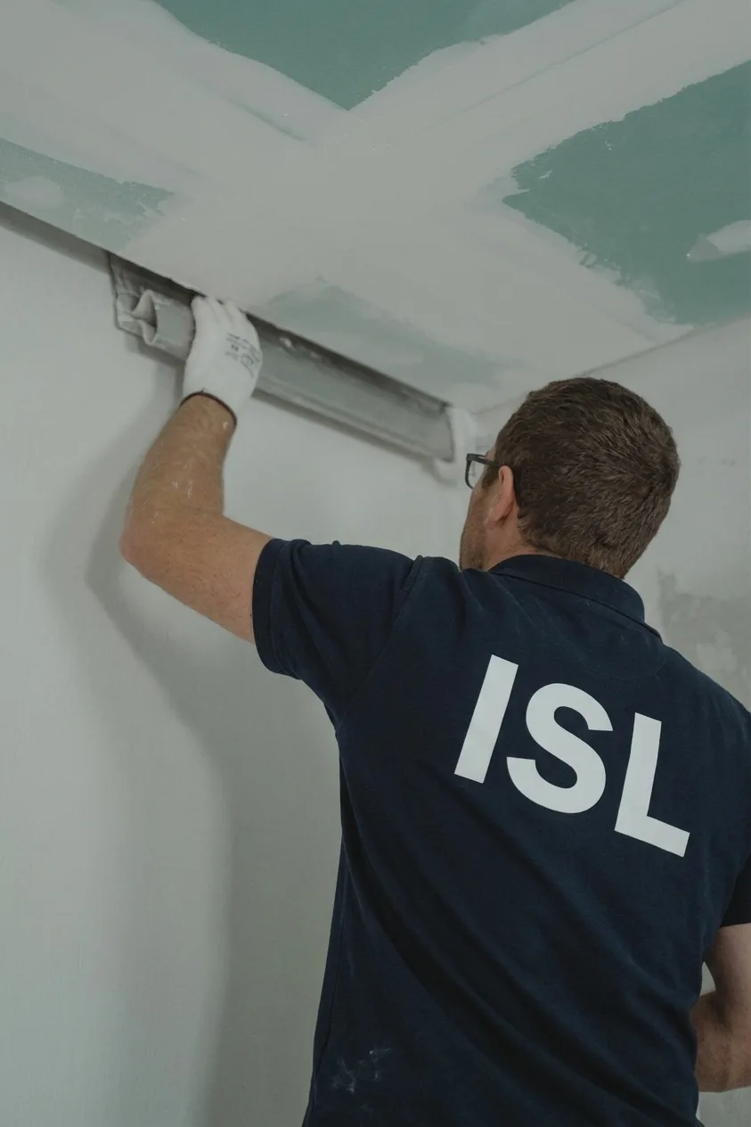 Finition d'un doublage placo sur mur isolé par ISL